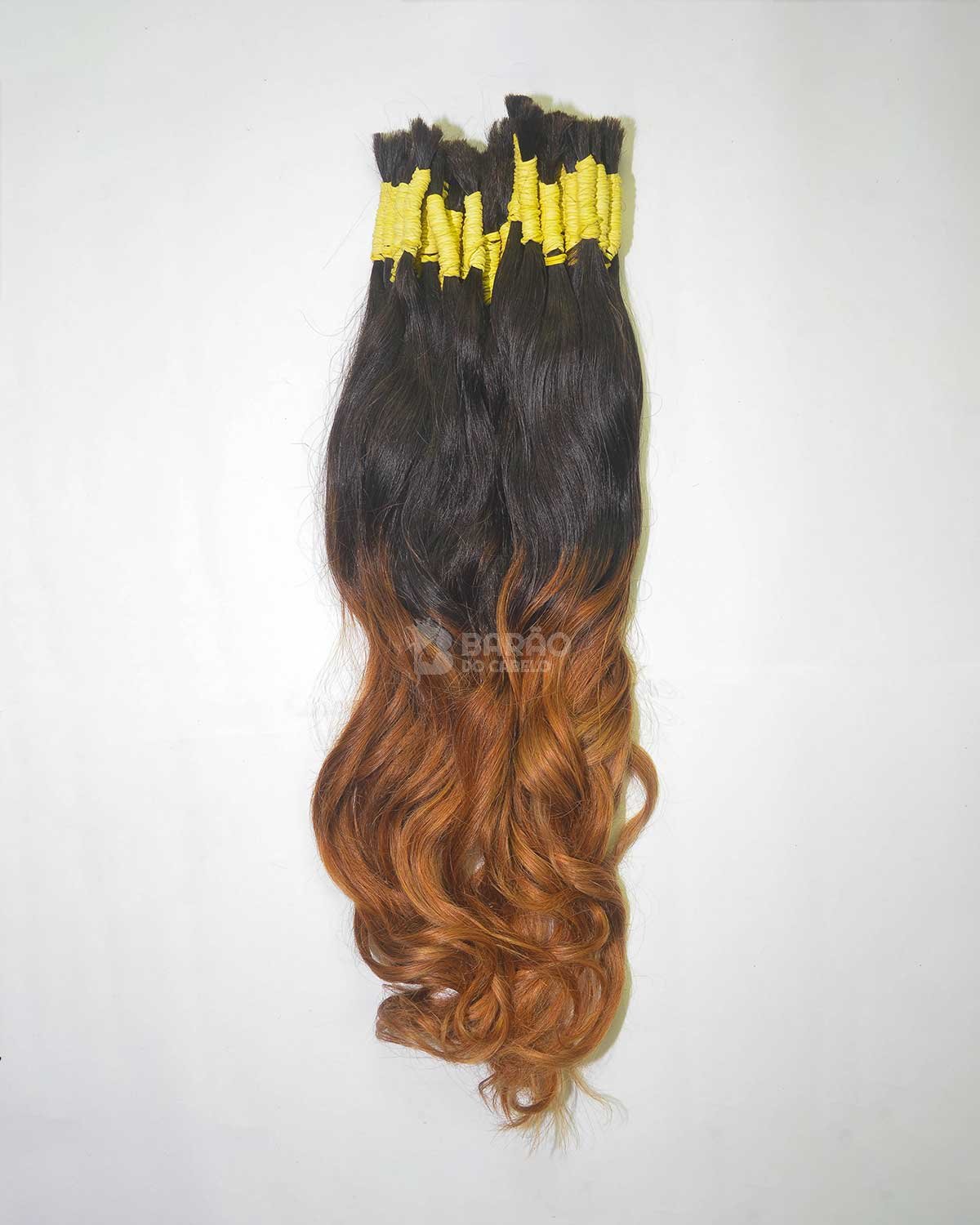 CABELO ONDULADO MORENA ILUMINADA 55 CM – Cabelo Brasileiro